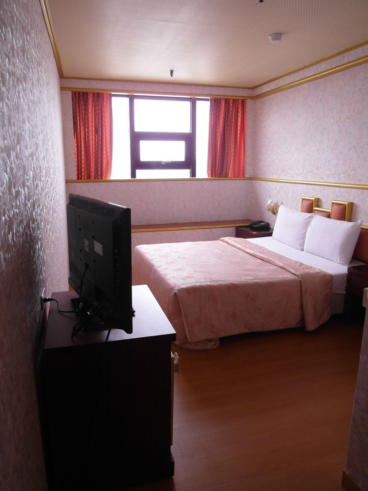 Lan Yin Tie Dao Hotel Tainan Eksteriør billede